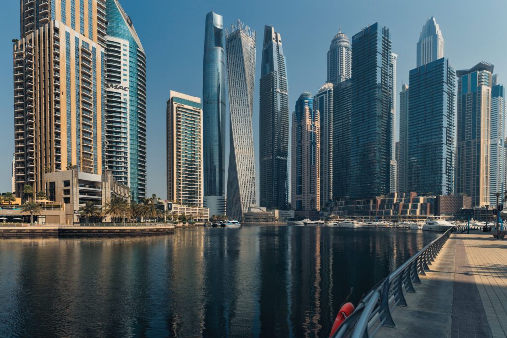 الإمارات