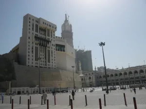 فنادق أجياد المطلة على الحرم — صورة تعريفية لموقع أبراج مكة